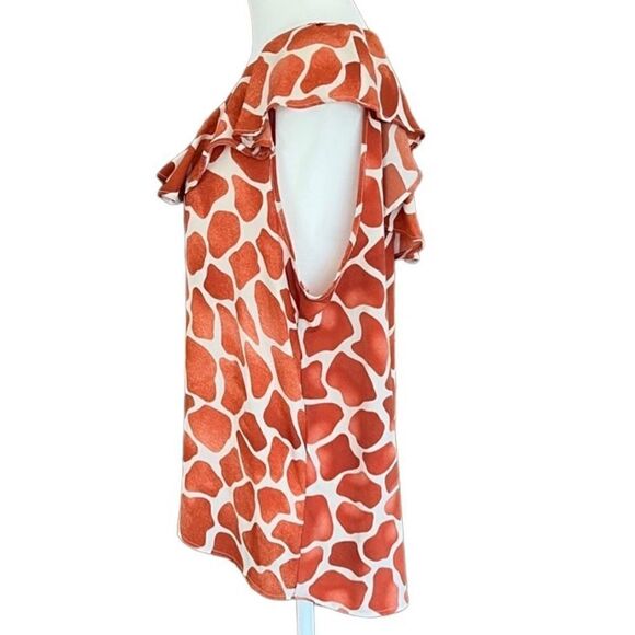 Ann Taylor Giraffe Print Mixed Media
Ruffle Neck Shell, size L - Picture 6 of 9
